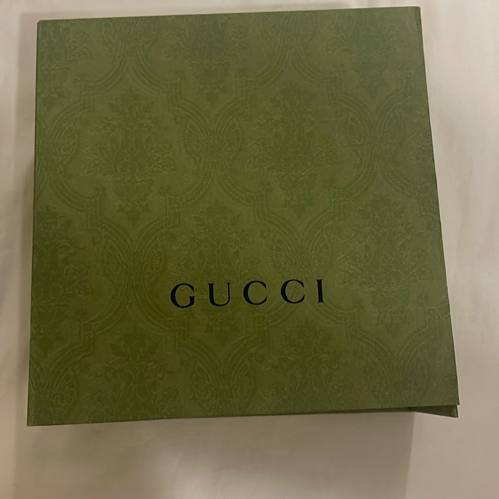 Gucci belt box
